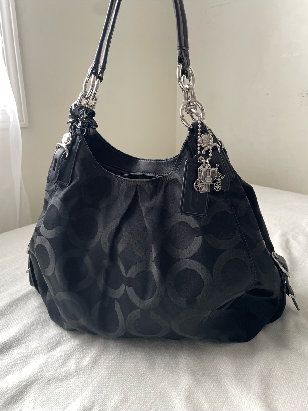 SOLD🖤